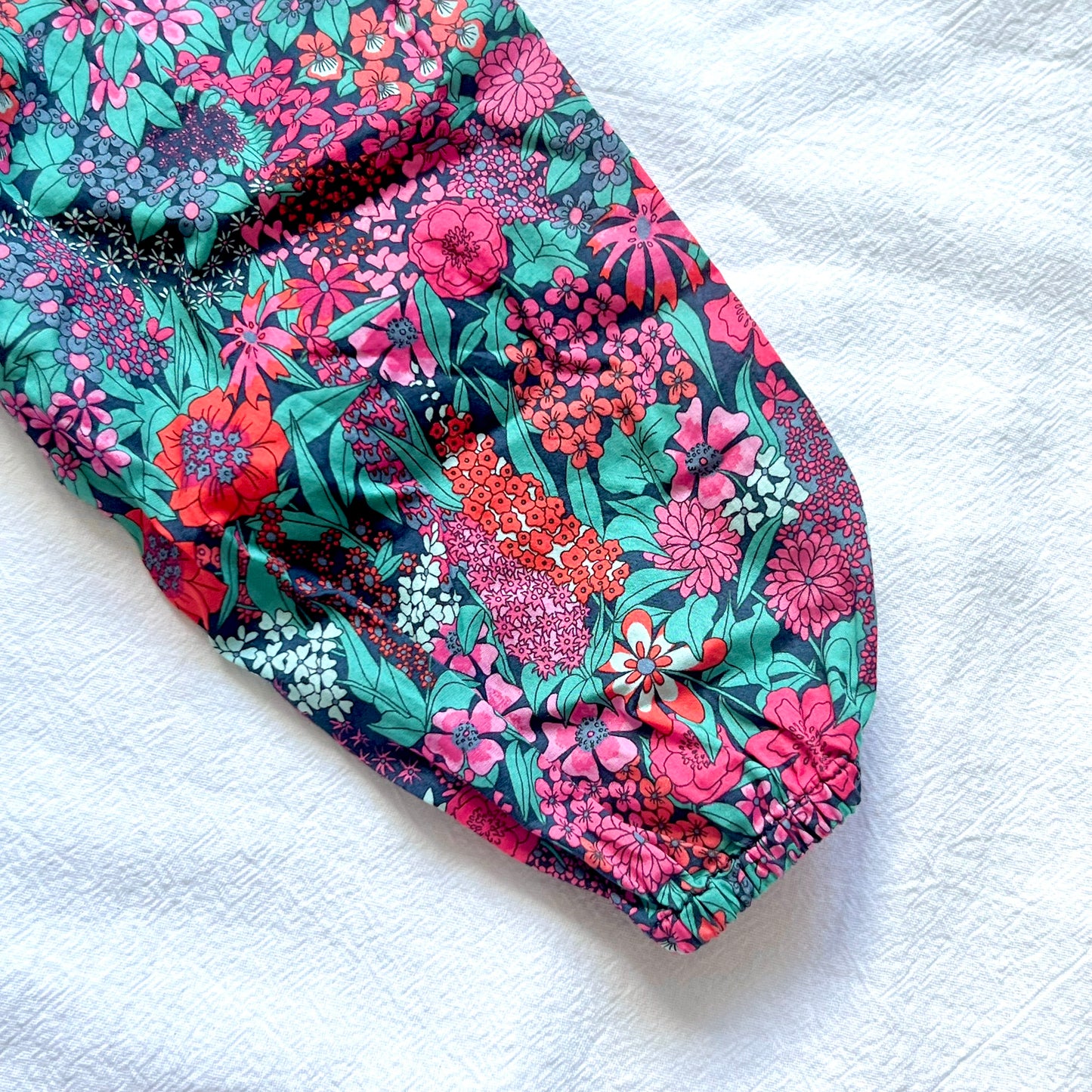 (Pre-loved) Jacadi Floral Causal Dress 女童深色碎花長袖裙 6Y