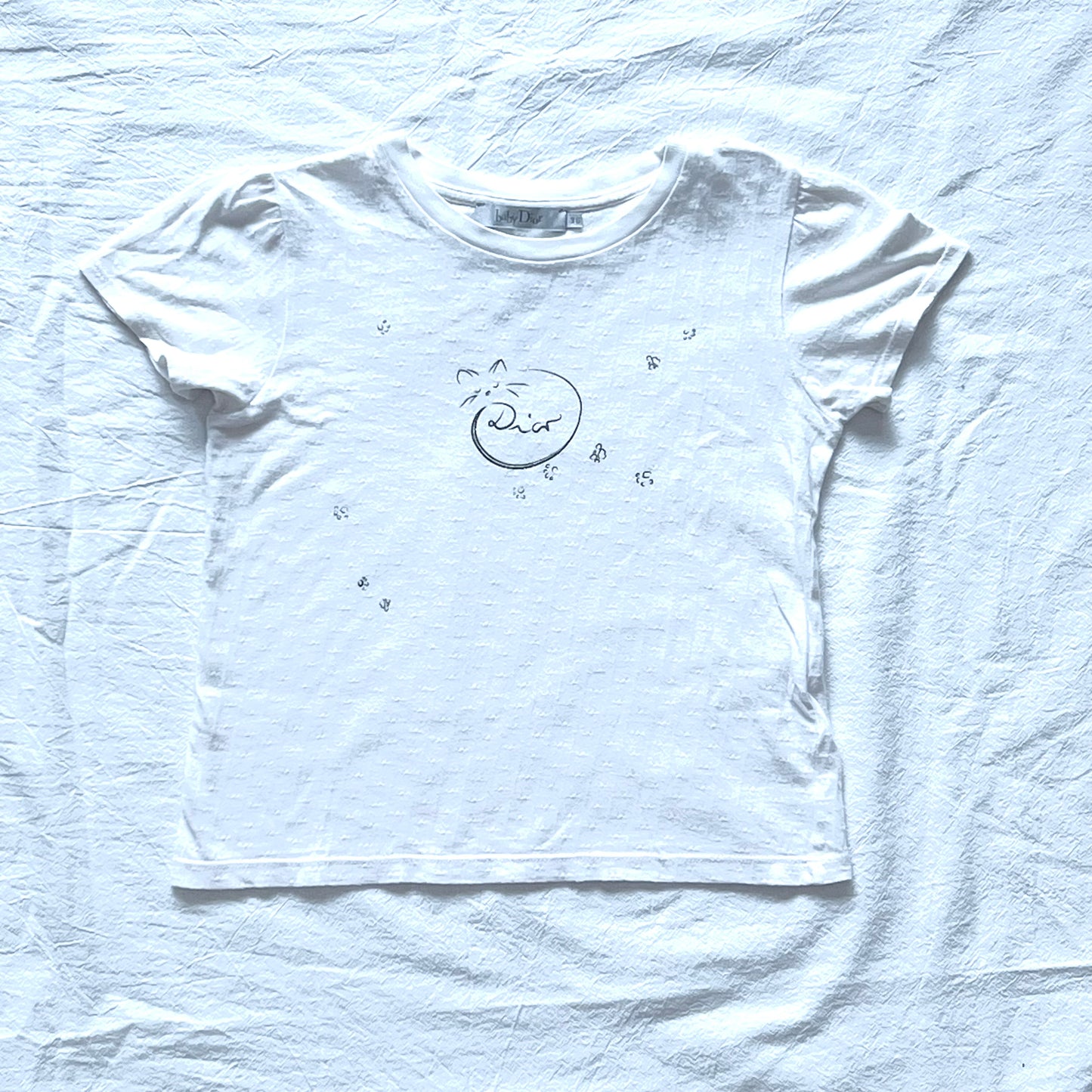 (Pre-loved) (Pre-loved) Baby Dior White Logo T-Shirt 女童白色短袖T恤 3Y