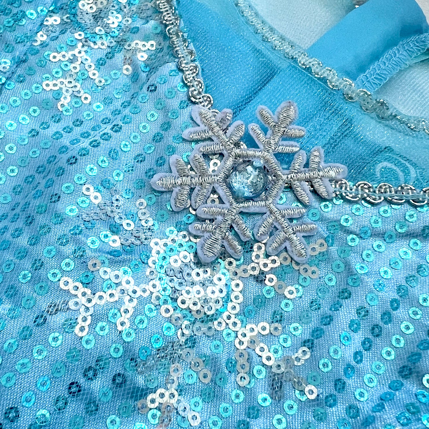 (Pre-loved) Disney BBB Costumes Elsa, Frozen S 魔法化妝廳愛莎公主裙 5/6Y