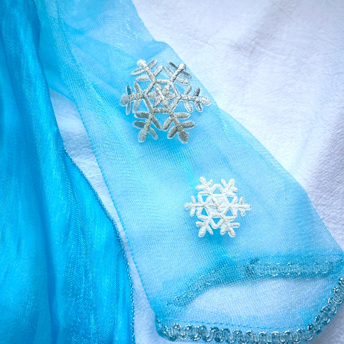 (Pre-loved) Disney BBB Costumes Elsa, Frozen S 魔法化妝廳愛莎公主裙 5/6Y