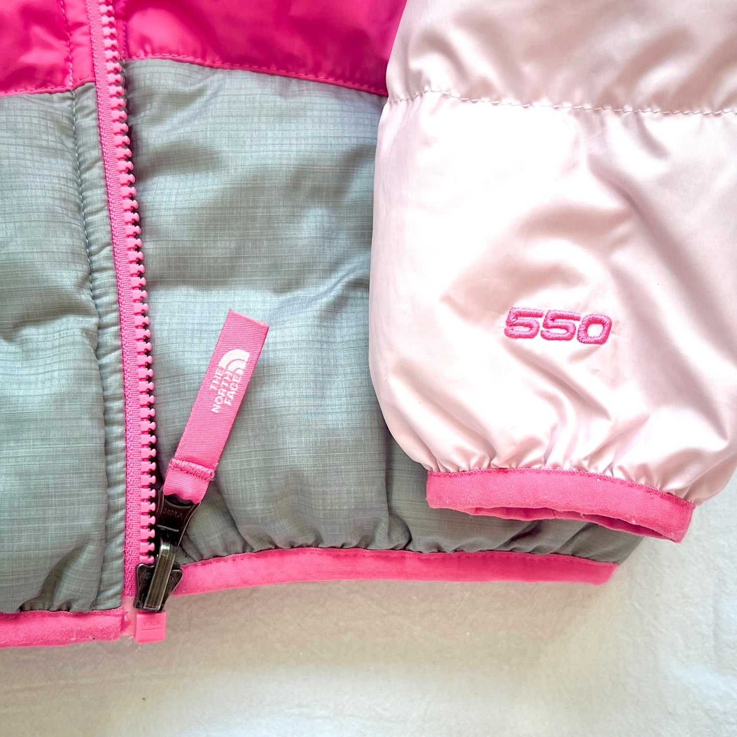 (Pre-loved) The North Face Pink 2-sided Down Jacket 粉紅色雙面羽絨褸 (remove tag) 2/3Y