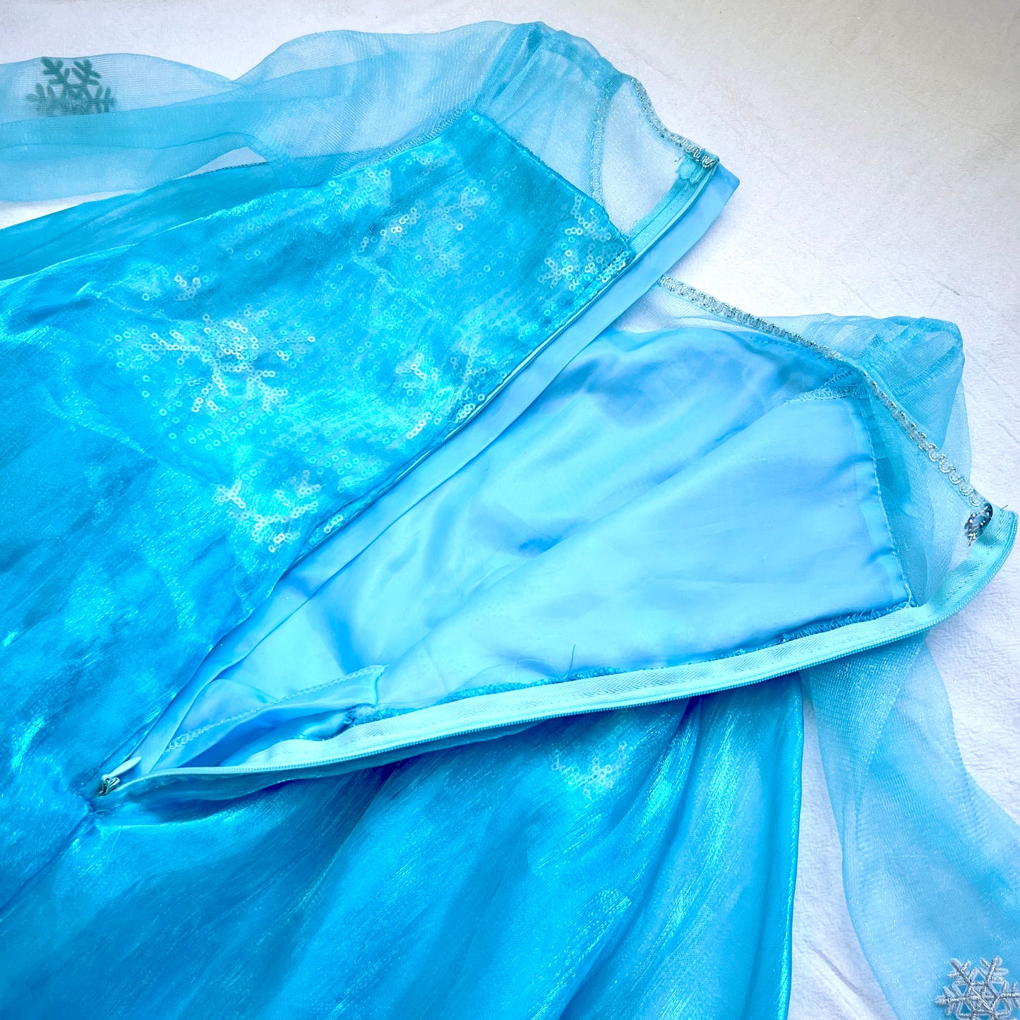 (Pre-loved) Disney BBB Costumes Elsa, Frozen S 魔法化妝廳愛莎公主裙 5/6Y
