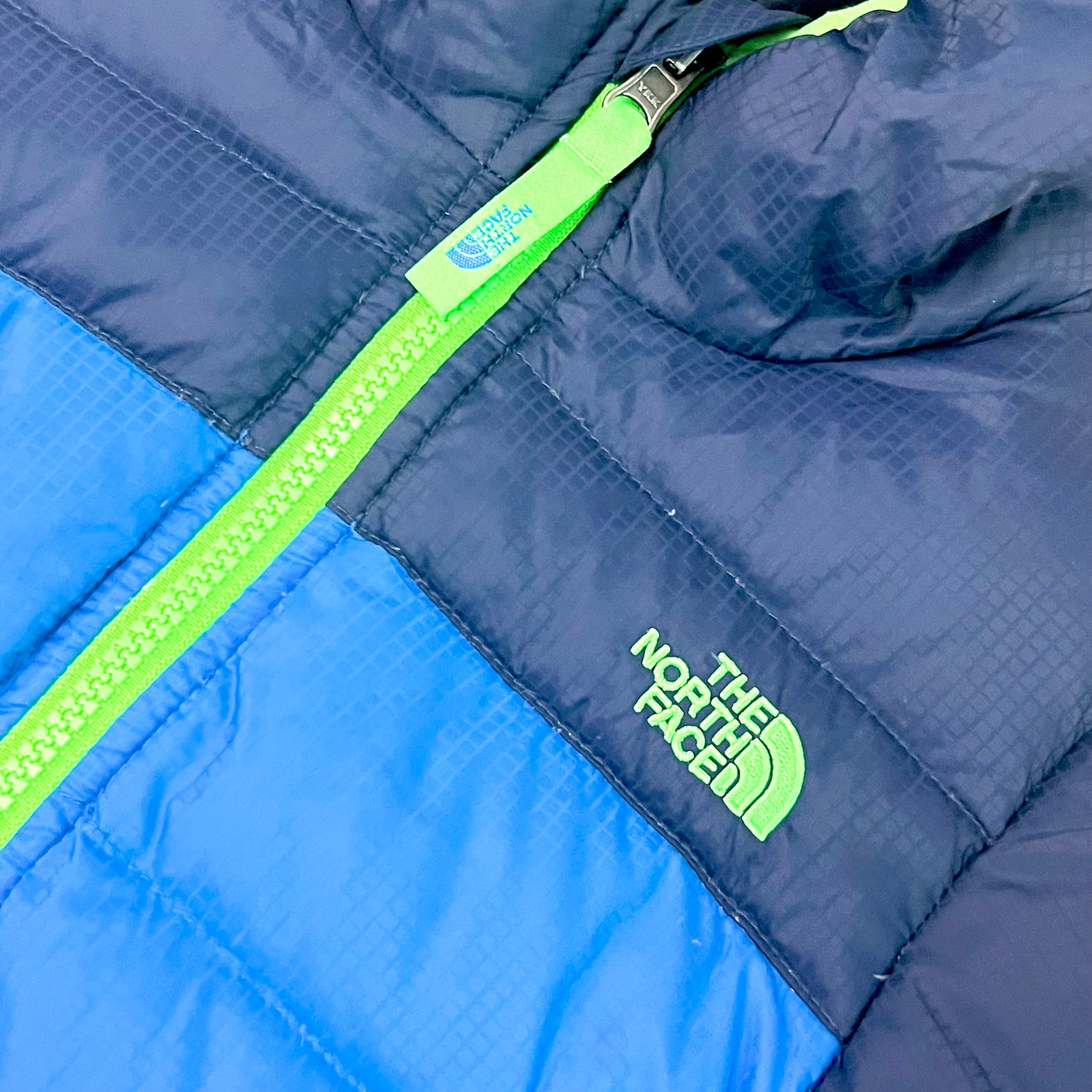 (Pre-loved) The North Face 2-sided Blue Navy Blue Down Jacket 雙面藍色羽絨褸 4Y