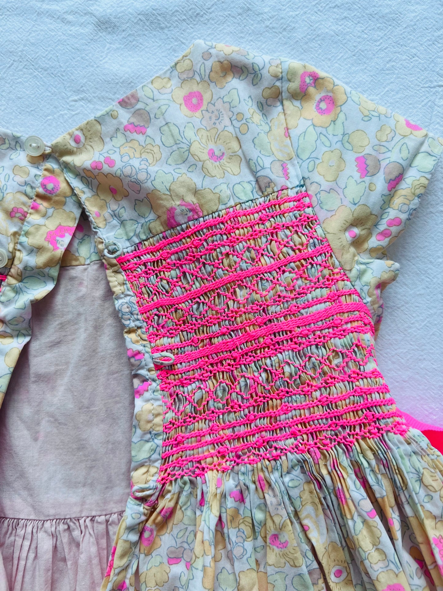 (Pre-loved) Bonpoint Duchesse Smocked Dress 女童無袖連身裙 age4