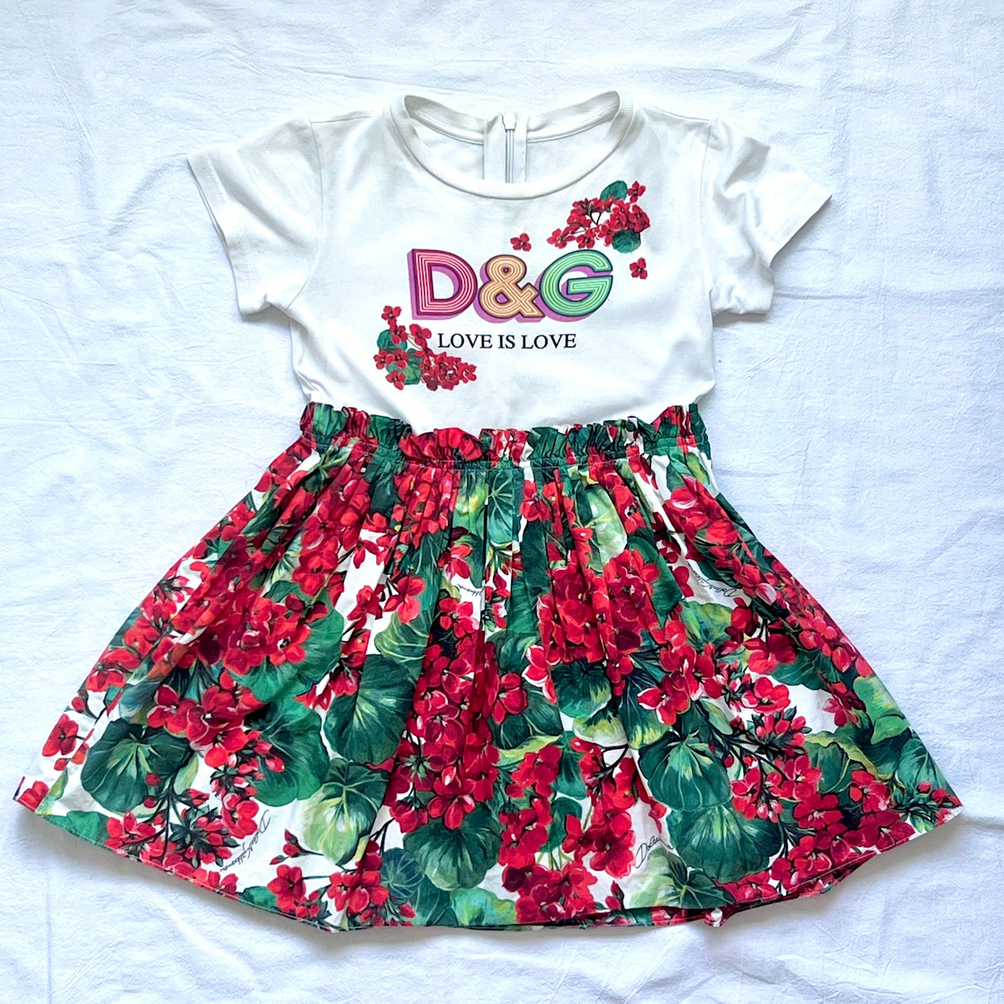 (Pre-loved) D&G Brand Love Floral Dress 女童白色連身裙 4Y