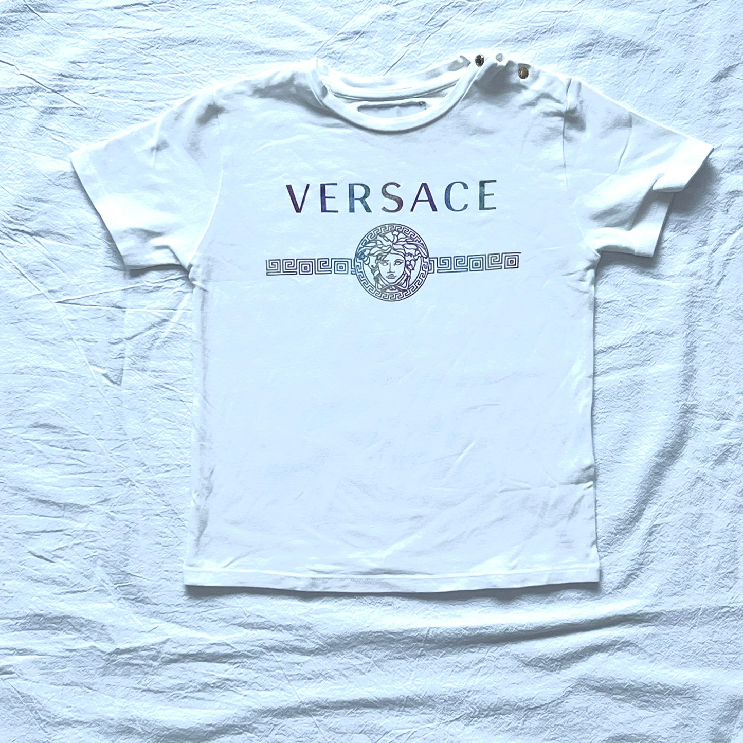 (Pre-loved) Versace Logo T-Shirt with Button 女童白色短袖T恤 2Y