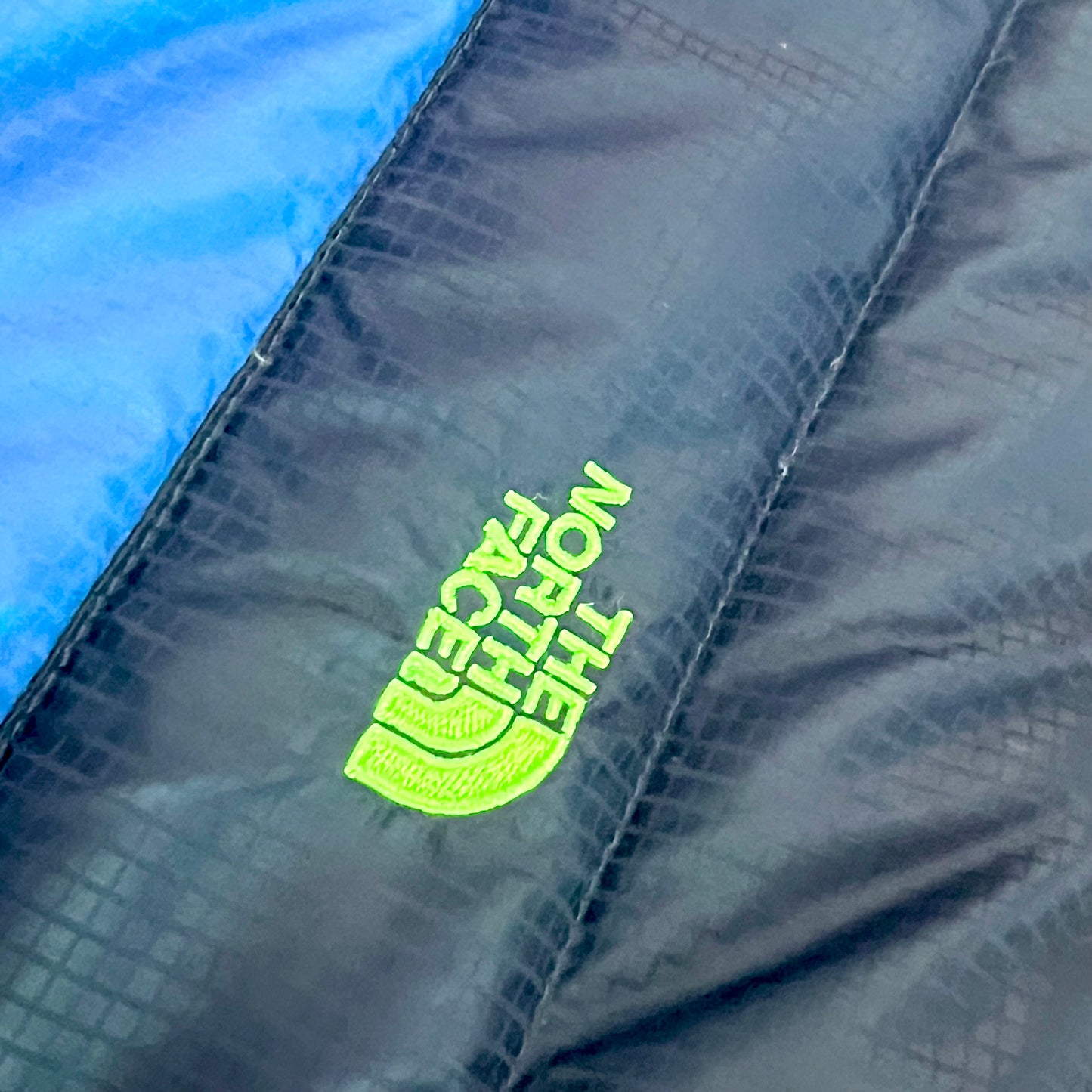 (Pre-loved) The North Face 2-sided Blue Navy Blue Down Jacket 雙面藍色羽絨褸 4Y
