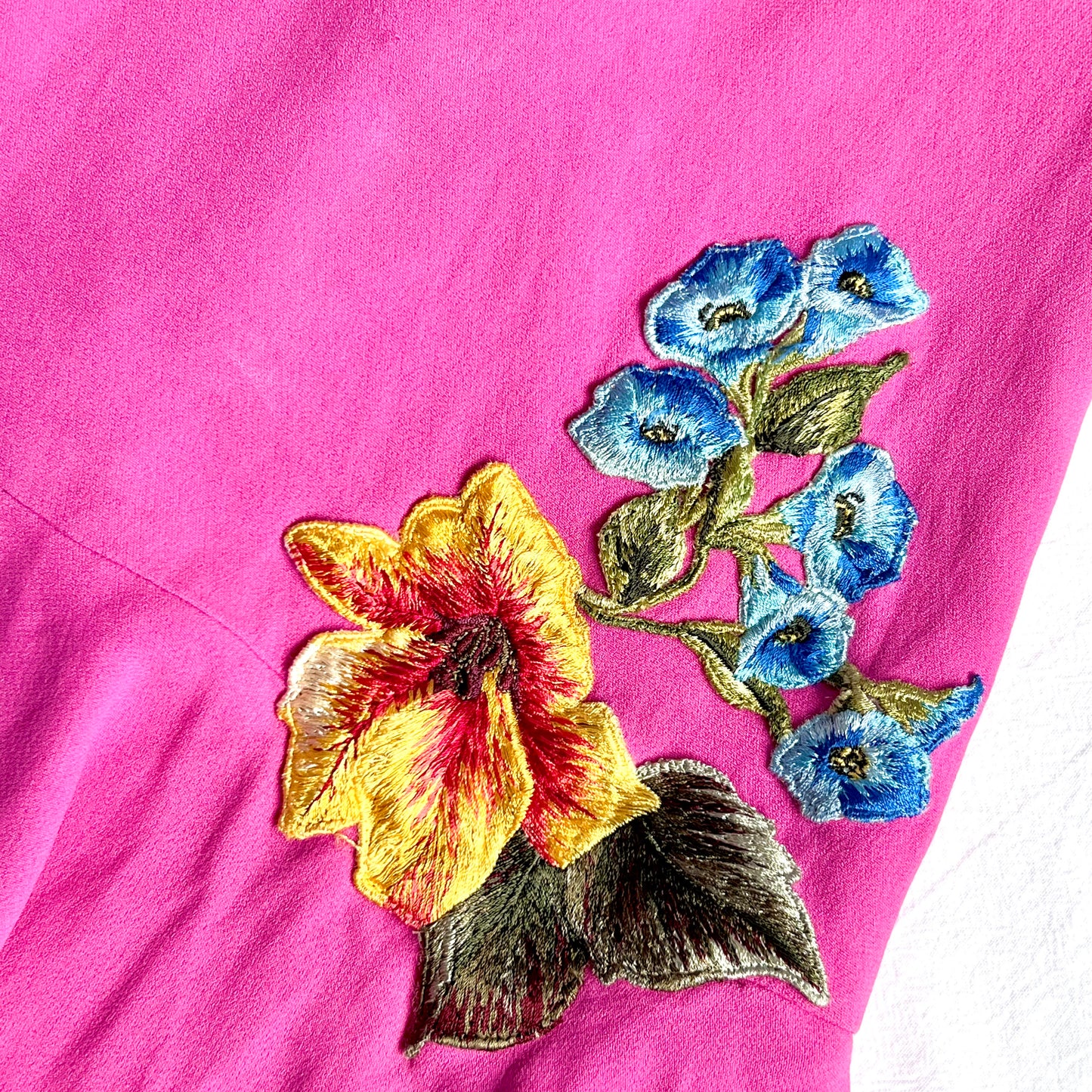 (Pre-loved) D&G Flower Pink Chinese dress 粉紅中式裙 4Y