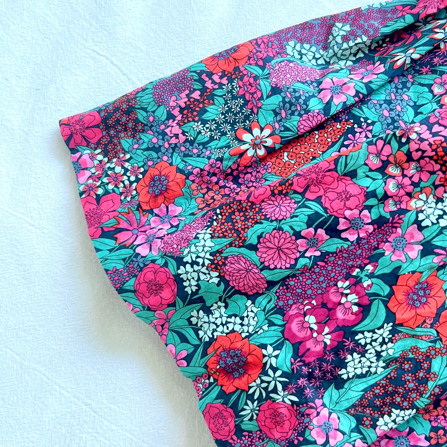 (Pre-loved) Jacadi Floral Causal Dress 女童深色碎花長袖裙 6Y
