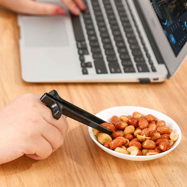 Finger Chopstick 手指筷子