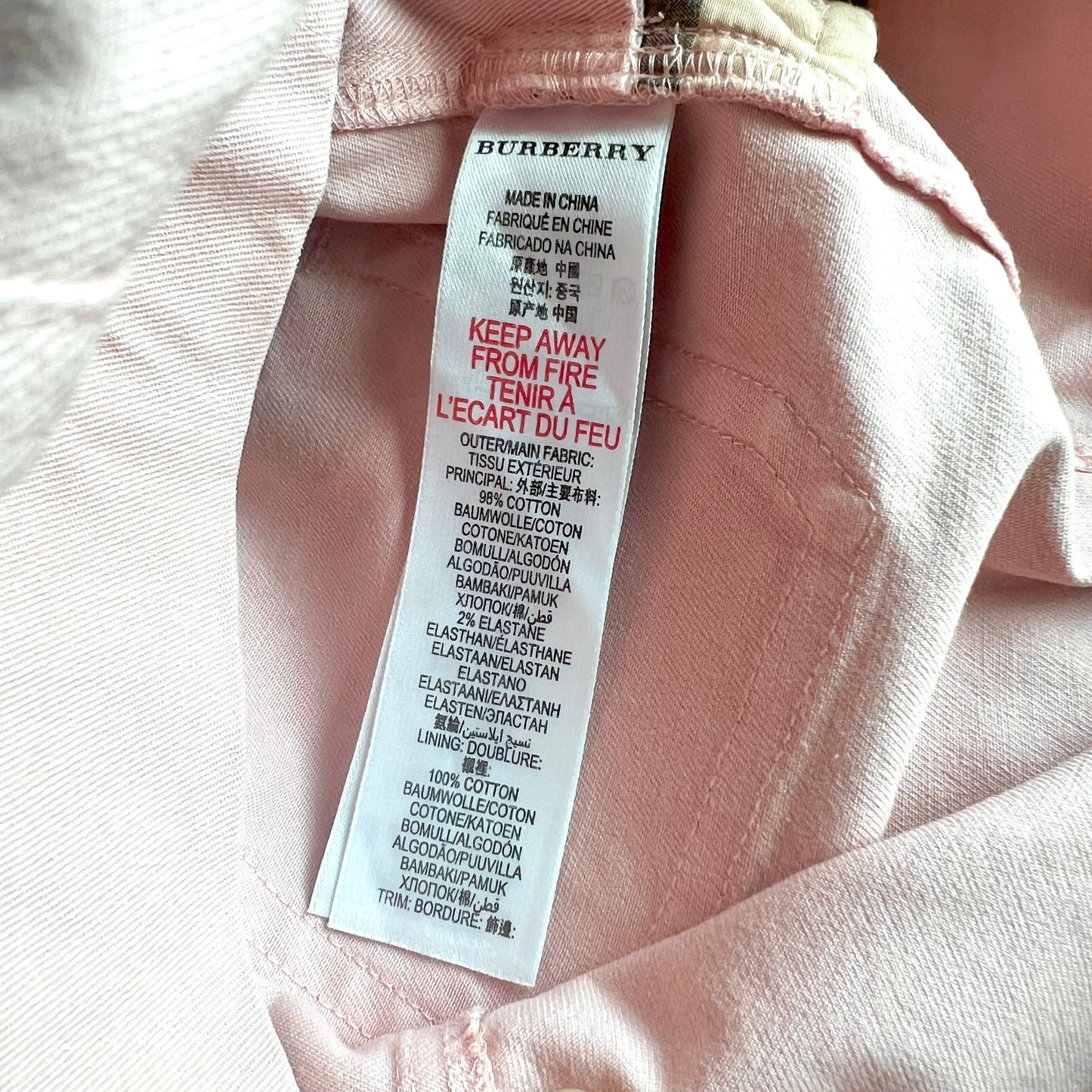 (Pre-loved) Burberry Pink Overall Shorts 女童粉紅色吊帶短褲 2Y