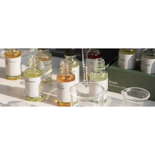 The Explorer Perfumery Blending Kit 調香基底油套裝