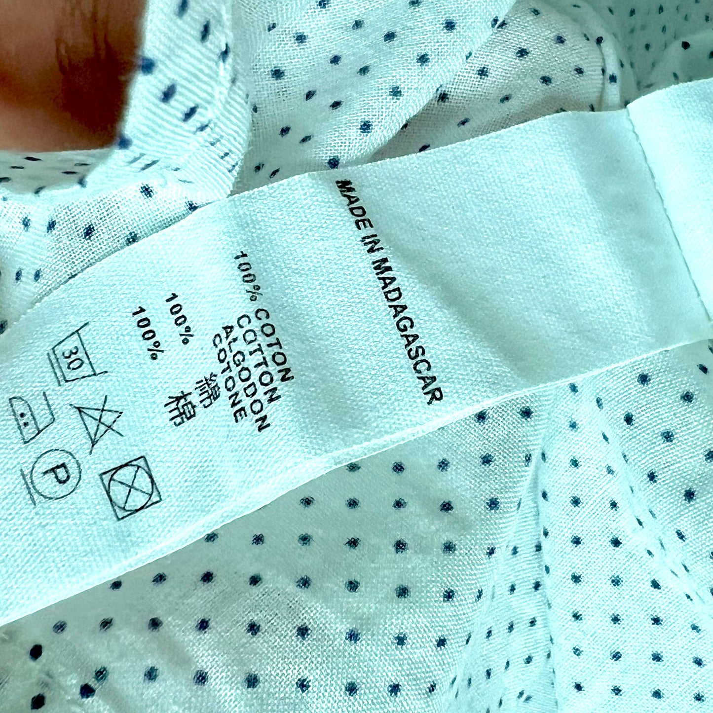 (Pre-loved) Bonpoint White Long Sleeves Shirt 女童白色長袖襯衫 3Y