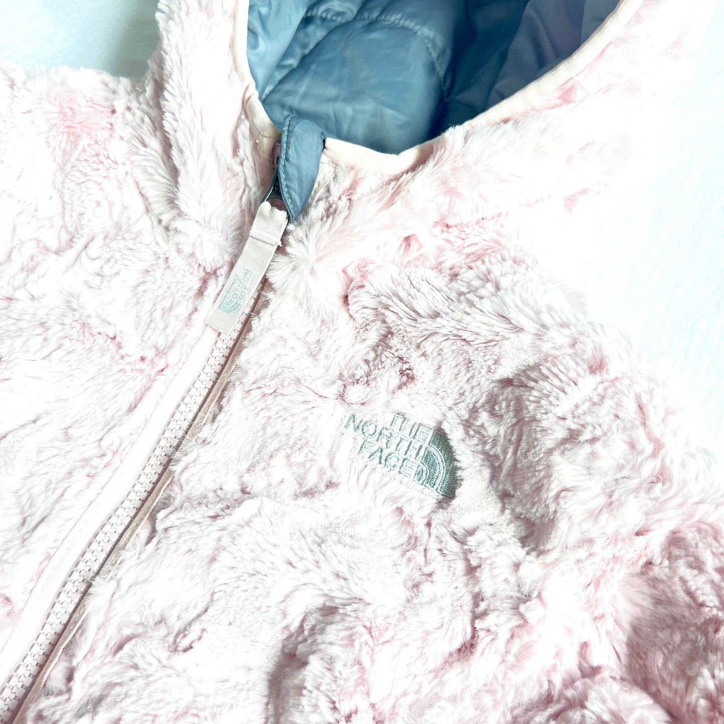 (Pre-loved) The North Face Pink Grey 2-sided Down Jacket 雙面連帽外套 3Y