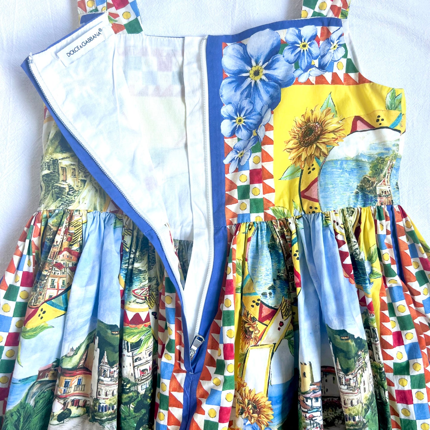 (Pre-loved) D&G Girls Blue & Yellow Taormina Summer Dress 女童藍黃色印花夏日連身裙 3Y