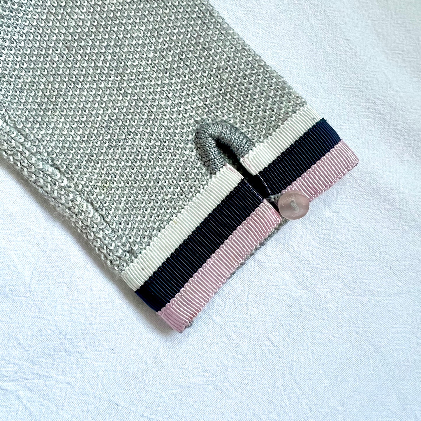 (Pre-loved) Nicholas & Bears Cardigan 女童灰色開襟衫4Y