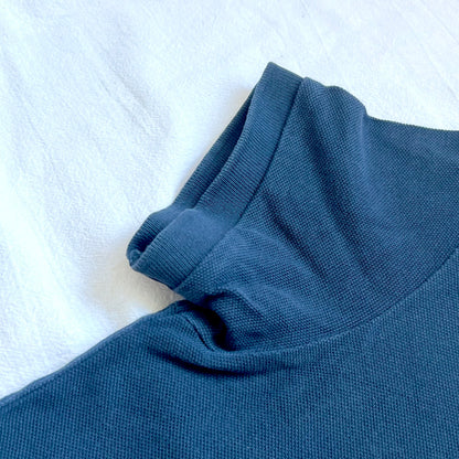 (Pre-loved) Burberry Dark Blue with Red Logo T-Shirt 深藍色短袖POLO衫 12Y