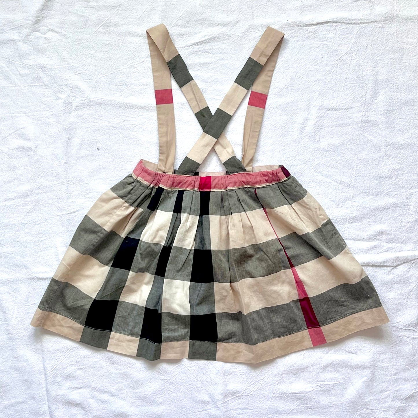(Pre-loved) Burberry Checkered Suspender Skirt 格仔吊帶裙 2Y