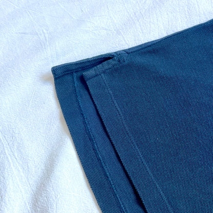 (Pre-loved) Burberry Dark Blue with Red Logo T-Shirt 深藍色短袖POLO衫 12Y