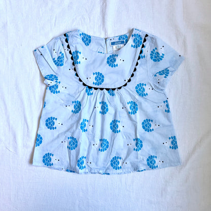 (Pre-loved) Jacadi Hedgehog Blue Top 藍色刺蝟印花上衣 5Y