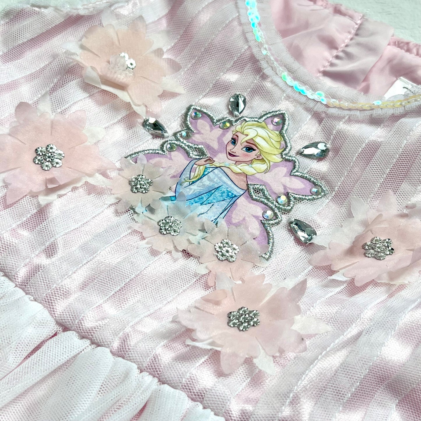 (Pre-loved) Disney Elsa Day Dress for Kids, Frozen 迪士尼愛莎公主裙 4T / 104cm