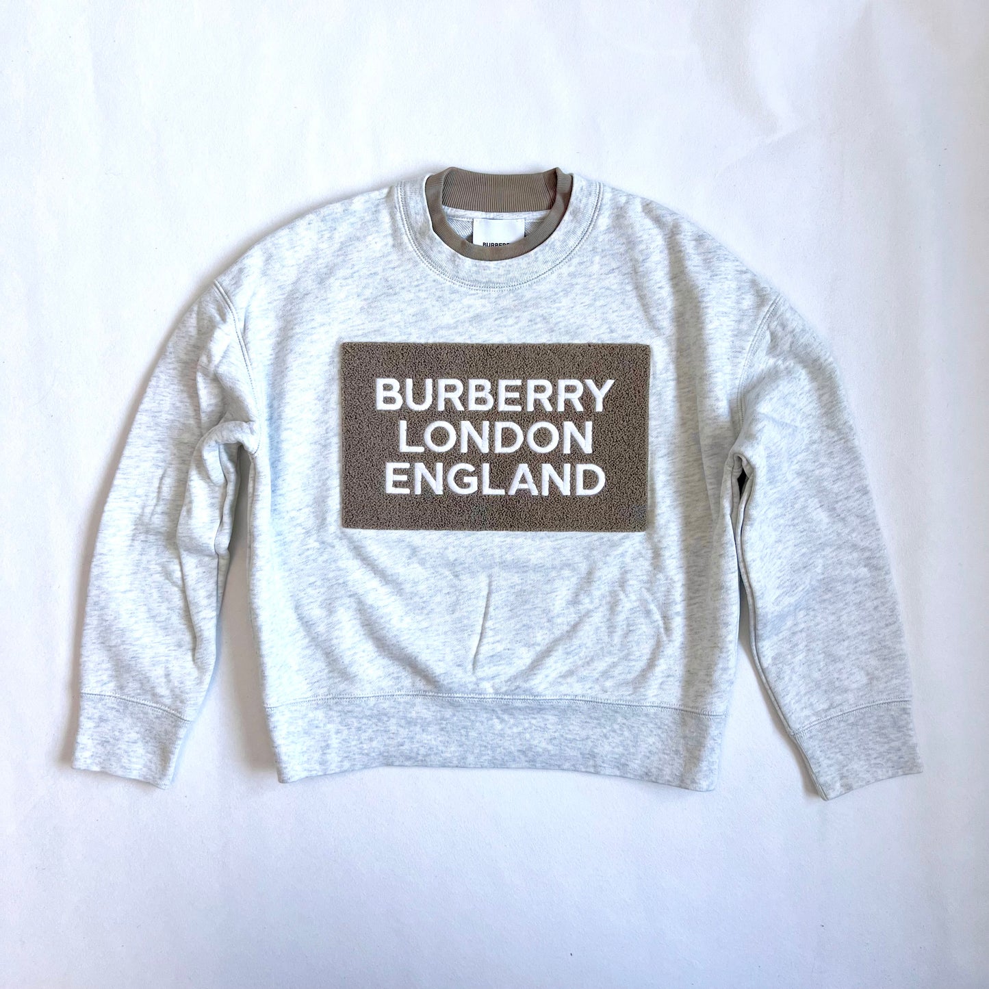 (Pre-loved) Burberry LONDON Sweater 灰色衛衣 8Y