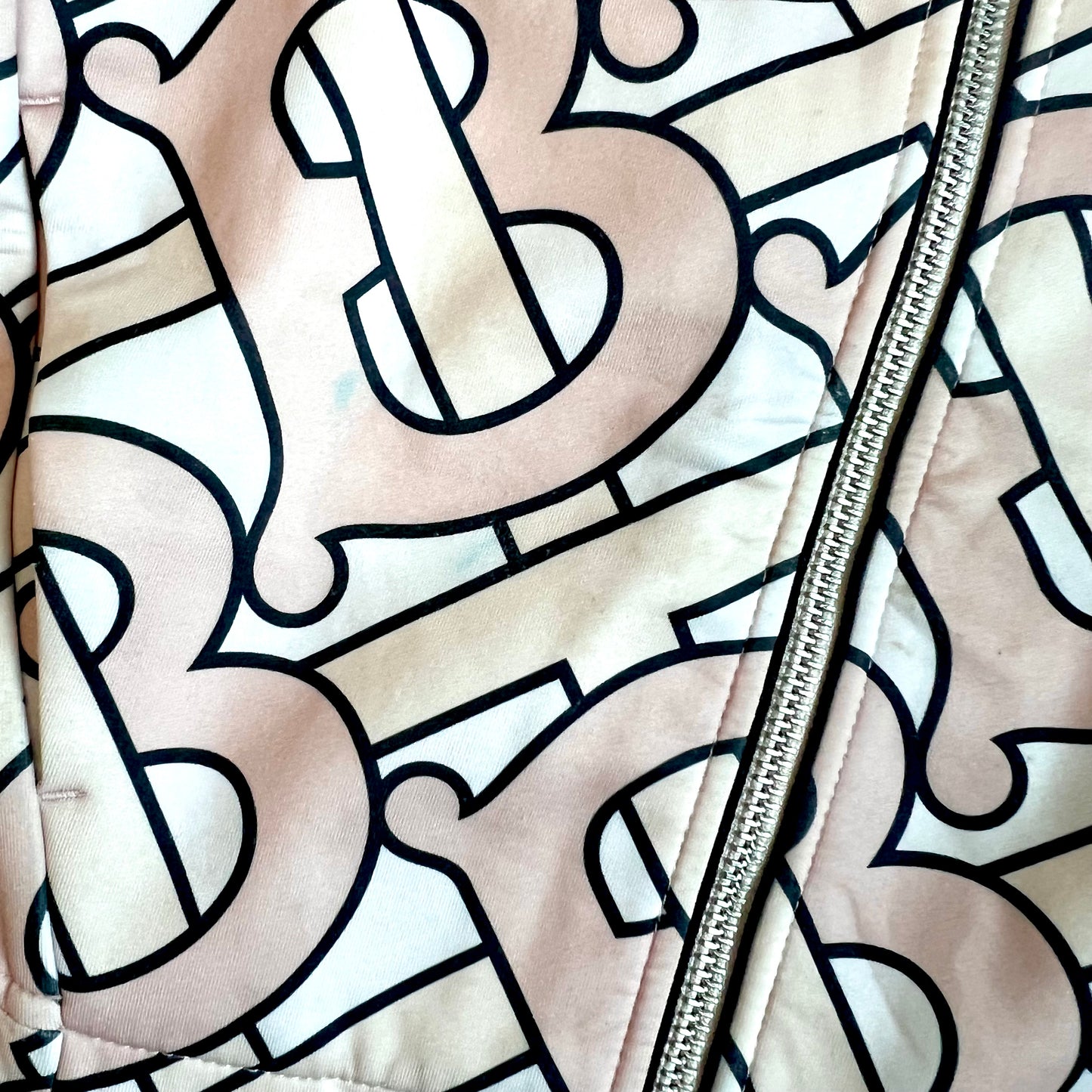 (Pre-loved) Burberry TB Logo Jacket 粉紅色印花外套 8Y