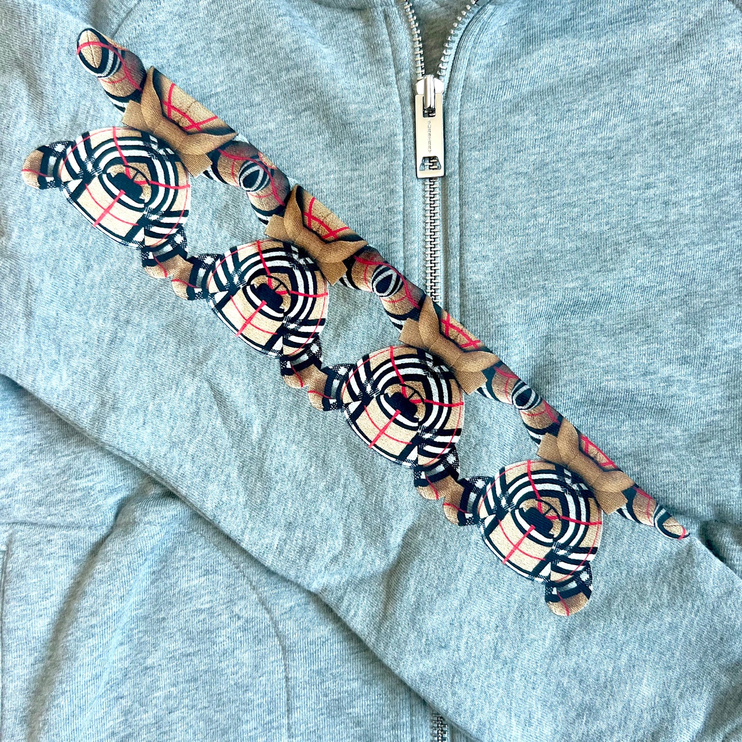 (Pre-loved) Burberry Bear Grey Hoodie 灰色拉鏈連帽衫 8Y