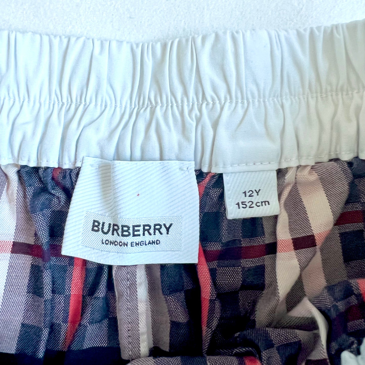 (Pre-loved) Burberry Check Short 格仔短褲 4Y
