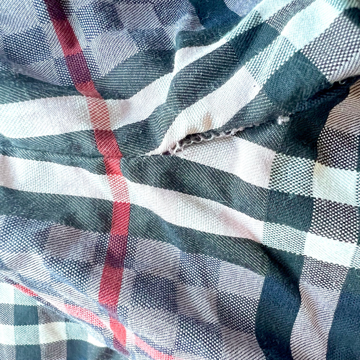 (Pre-loved) Burberry Check Short 格仔短褲 4Y