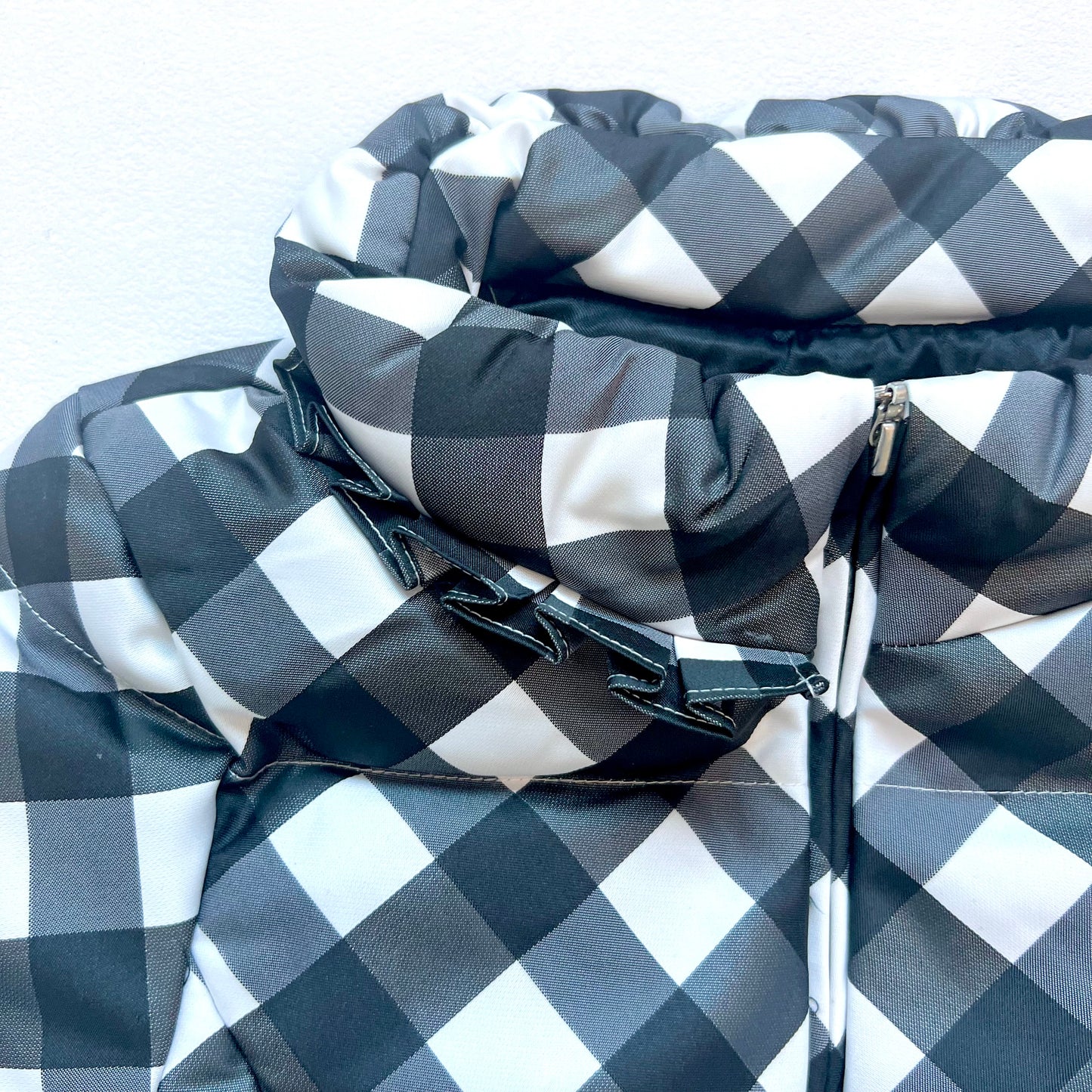 (Pre-loved) Nicholas & Bears Checkered Puffer Jacket 黑白格仔羽絨外套 6Y