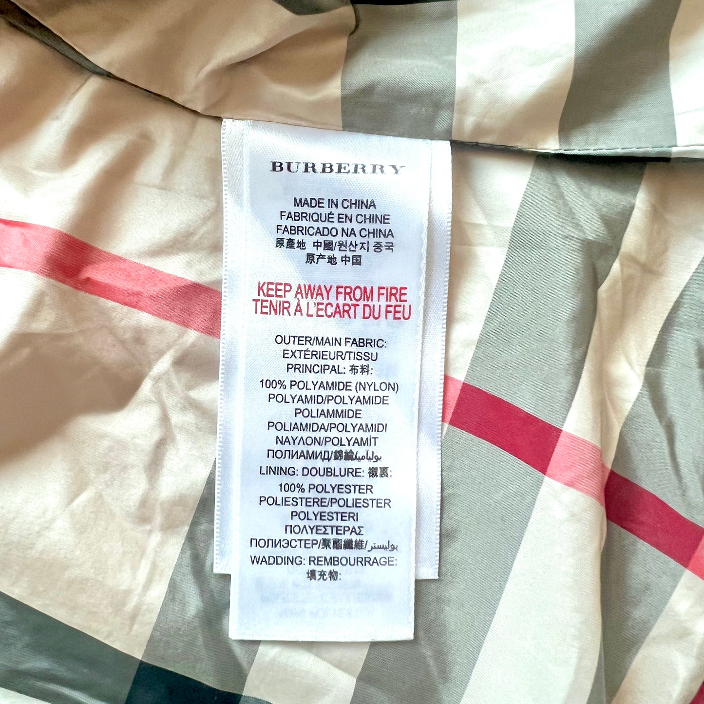 (Pre-loved) Burberry Red Quilted Jacket 女童紅色外套 2Y