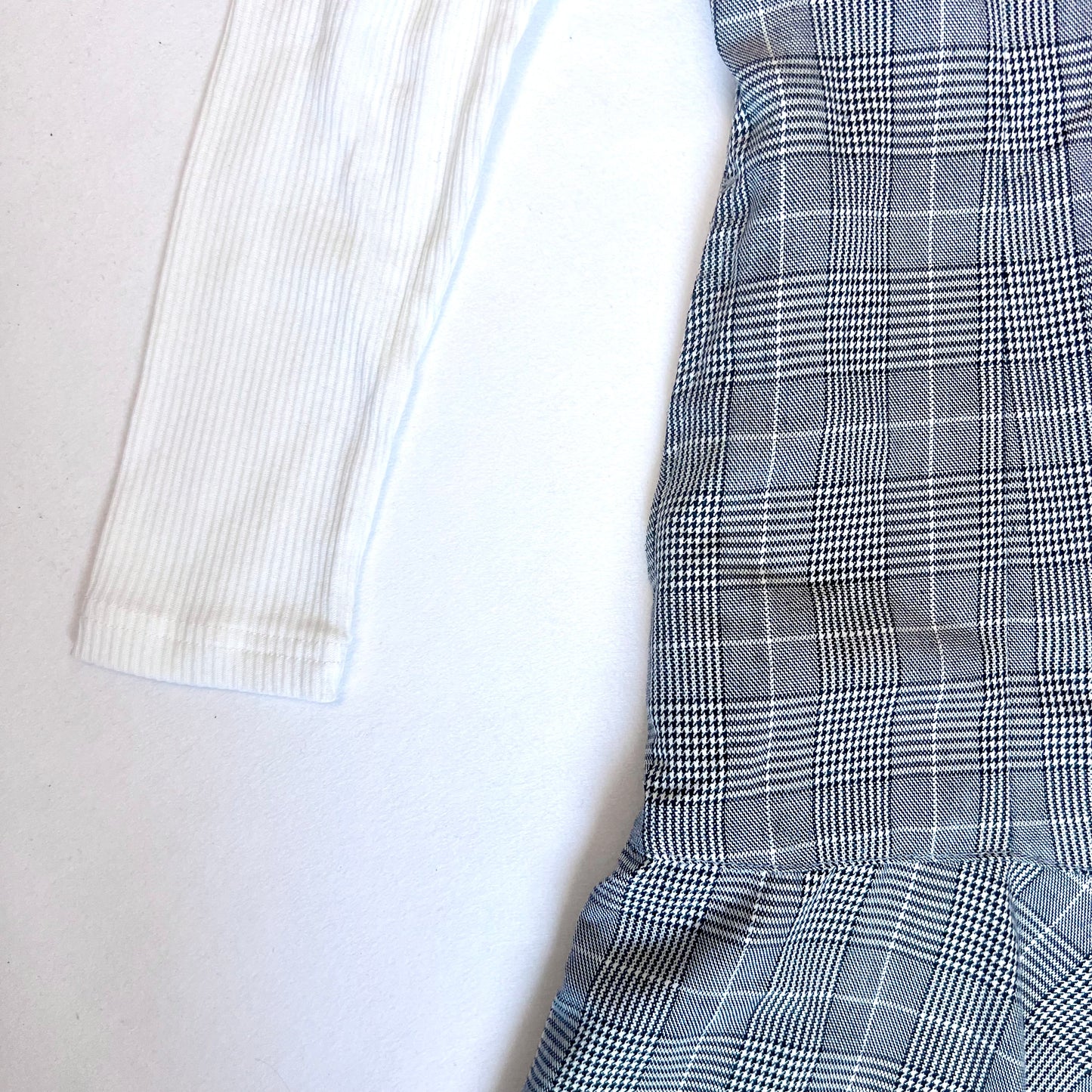 (Pre-loved) Mezzo Piano Dress 灰白色格紋連身裙 140