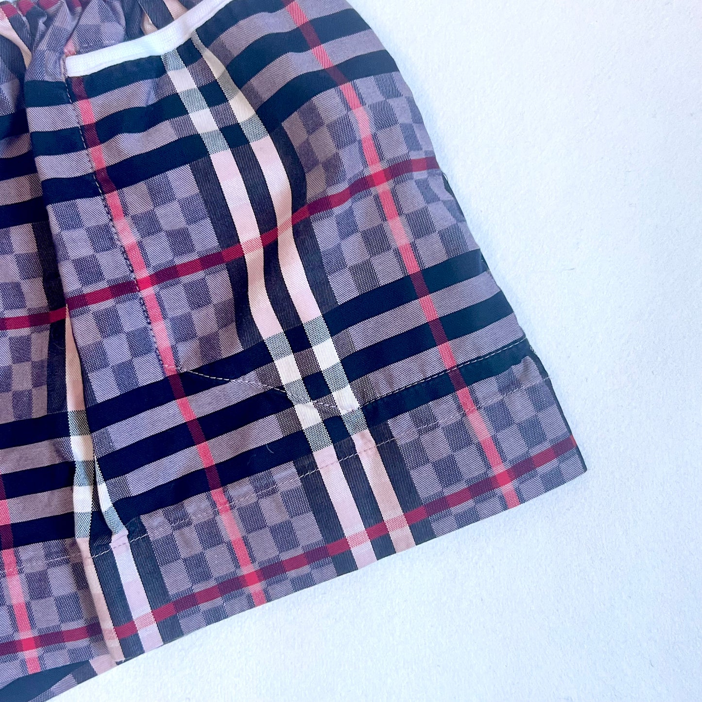 (Pre-loved) Burberry Check Short 格仔短褲 4Y