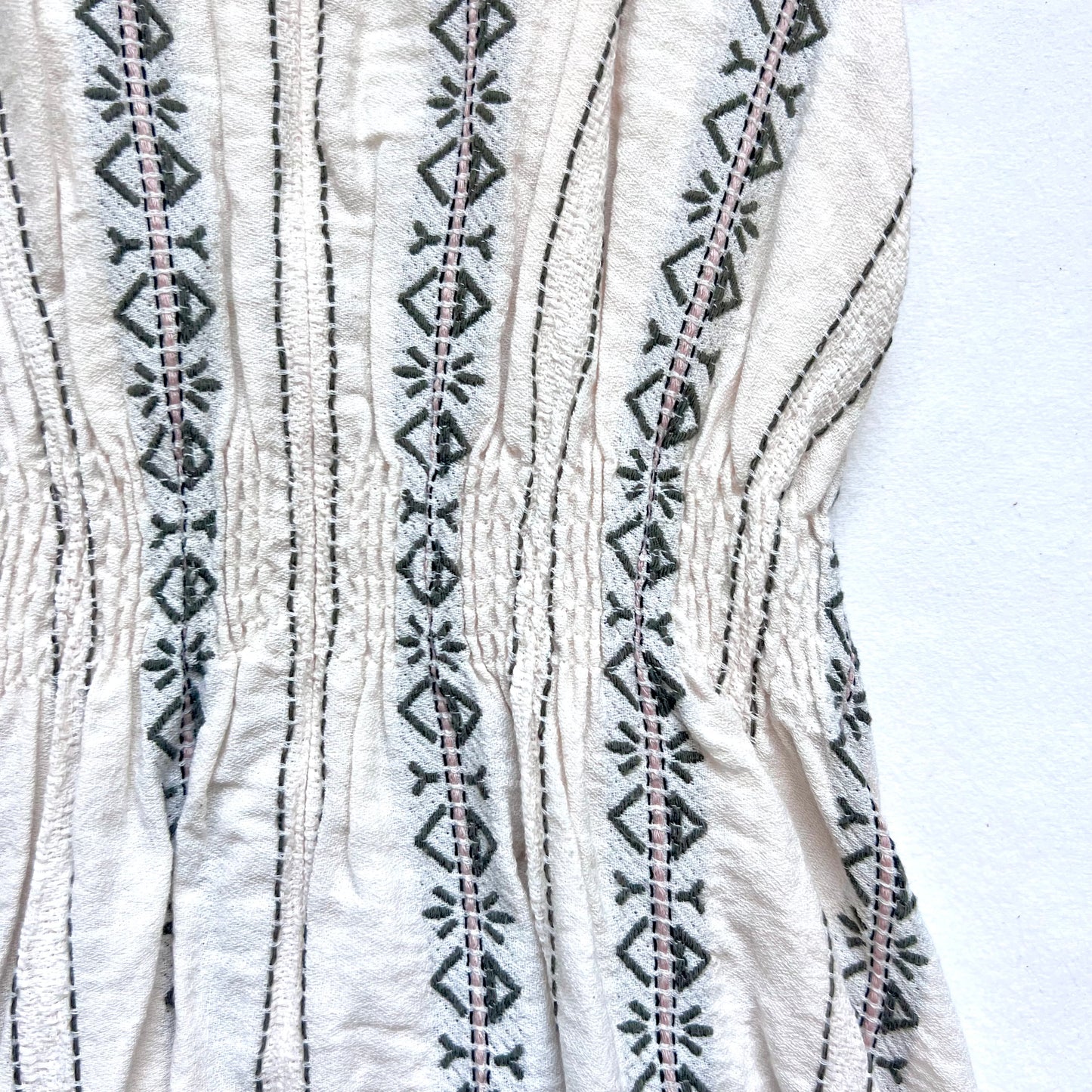 (Pre-loved) Dior Stripe White Dress 女童白色裙 6Y