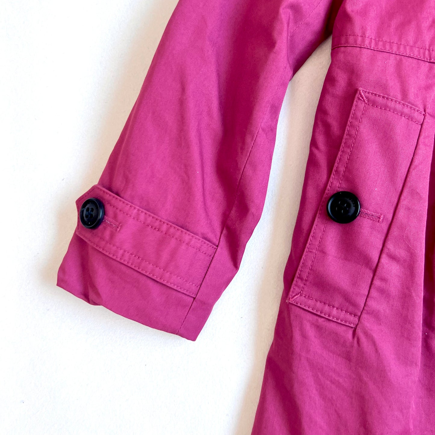 (Pre-loved) Burberry Red Trench Coat 女童紅色風衣外套 4Y