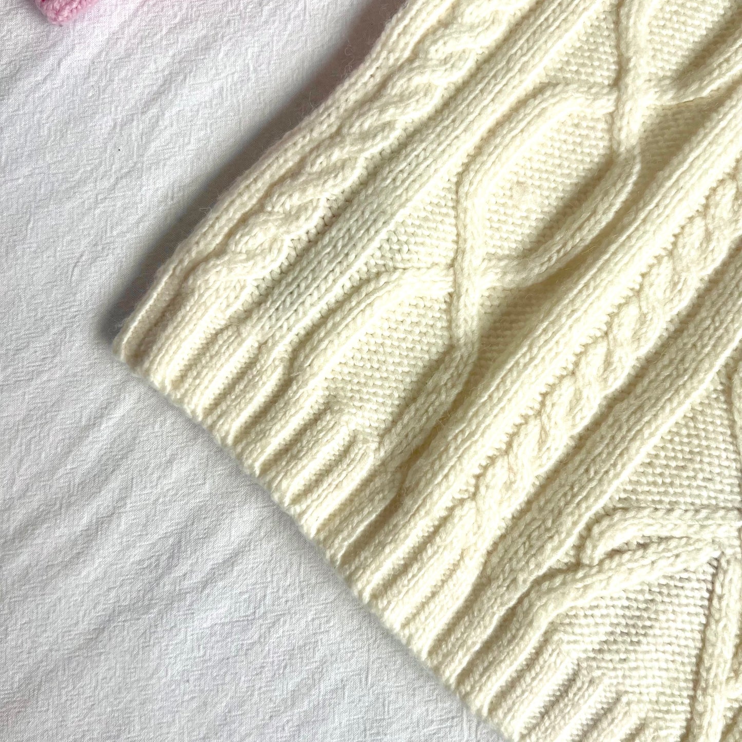 (Pre-loved) KENZO Paris White Knitted Cardigan 白色針織開襟衫 6Y
