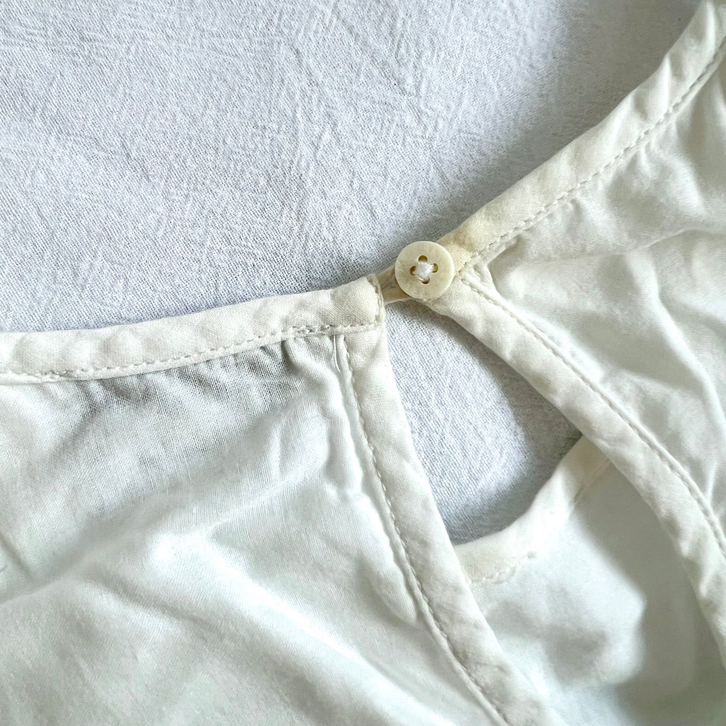 (Pre-loved) Stella McCartney White Scalloped Cotton Dress 彩色扇形刺繡裙 10Y